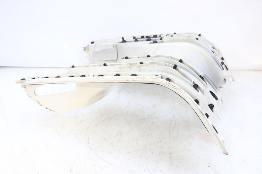 photo de PEDANA PIAGGIO VESPA GTS SUPER IE 125 (2009 - 2016) - Altra angolazione