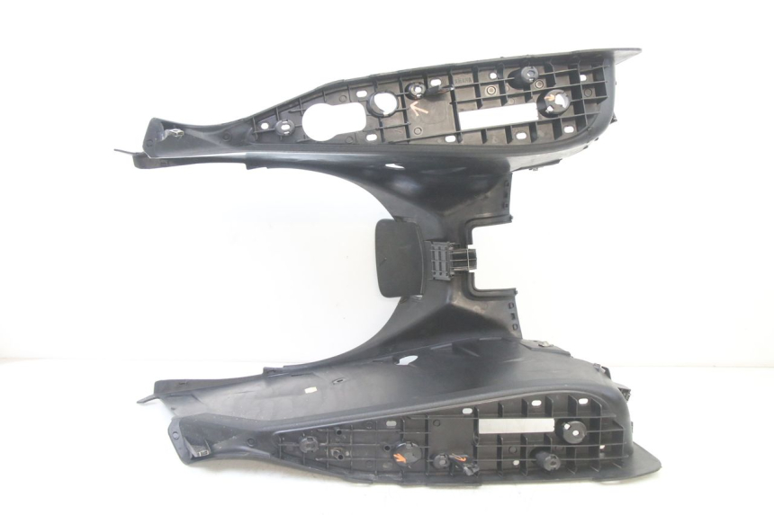 photo de PEDANE YAMAHA X-MAX XMAX 125 (2010 - 2014)