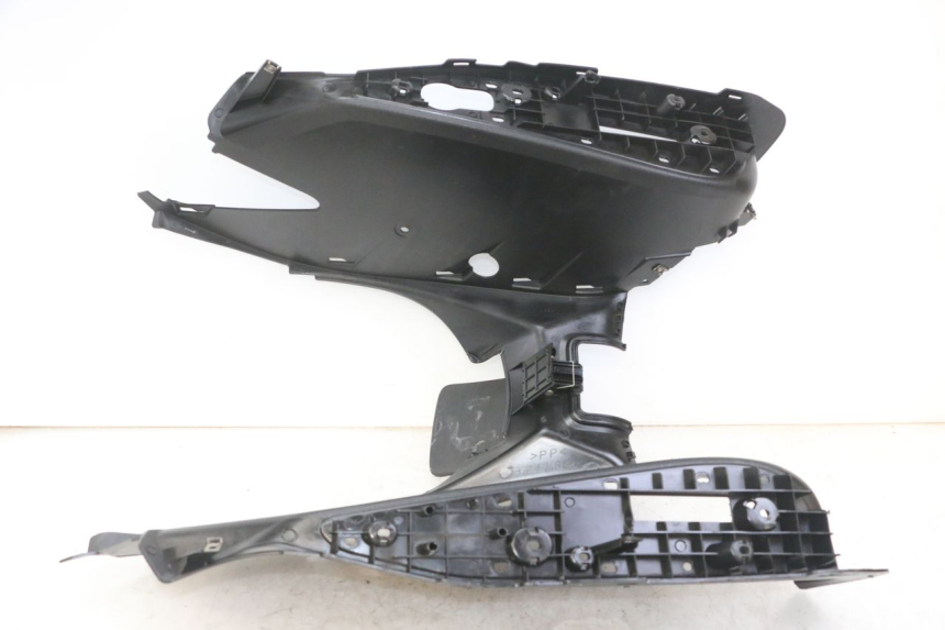 photo de PEDANE YAMAHA X-MAX XMAX 125 (2010 - 2014)