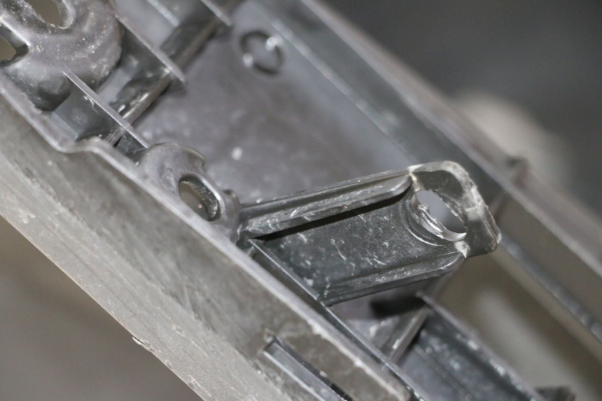 photo de PEDANE YAMAHA X-MAX XMAX 125 (2010 - 2014)