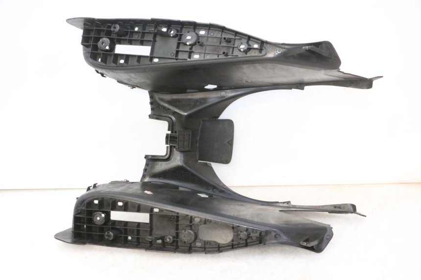 photo de PEDANE YAMAHA X-MAX XMAX 125 (2010 - 2014)