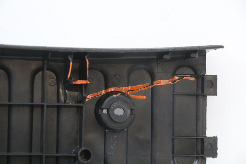 photo de CARENA PEDANA YAMAHA YE ZEST 50 (1992 - 1998)