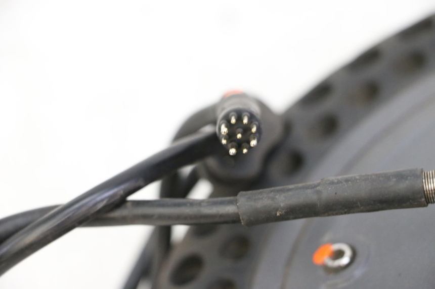 photo de MOTORE URBANGLIDE 100XS 1