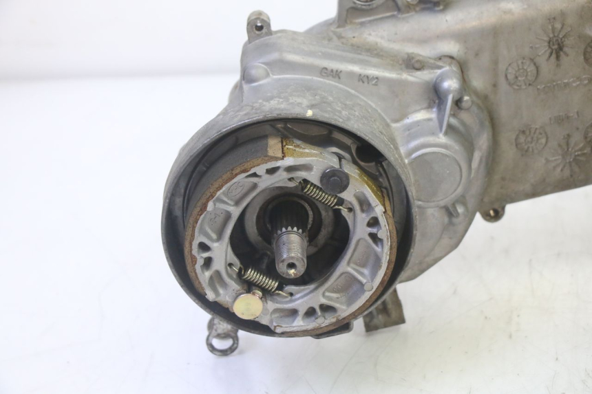 photo de MOTORE KYMCO AGILITY 4T 50 (2018 - 2022) - Stato della superficie e materiale