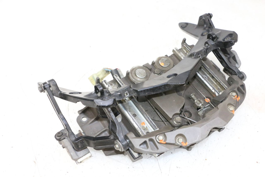 photo de MOTORE A BOLLA YAMAHA FJR ABS 1300 (2006 - 2012) - Caratteristiche distintive
