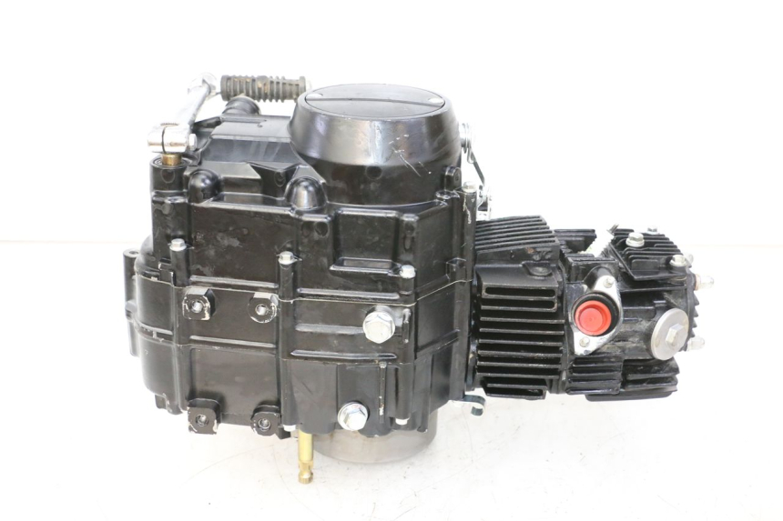 photo de MOTORE LONCIN DIRT BIKE 125