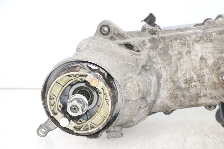 photo de MOTORE PEUGEOT DJANGO 4T 50 (2014 - 2019) - Zoom sui componenti