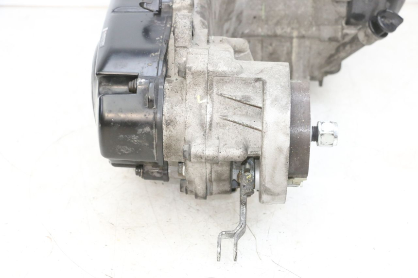 photo de MOTORE PEUGEOT DJANGO 4T 50 (2014 - 2019) - Marcature e riferimenti originali