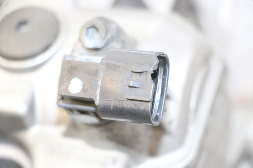 photo de MOTORE SUZUKI DL V STROM 1000 (2002 - 2007) - Dettaglio del componente