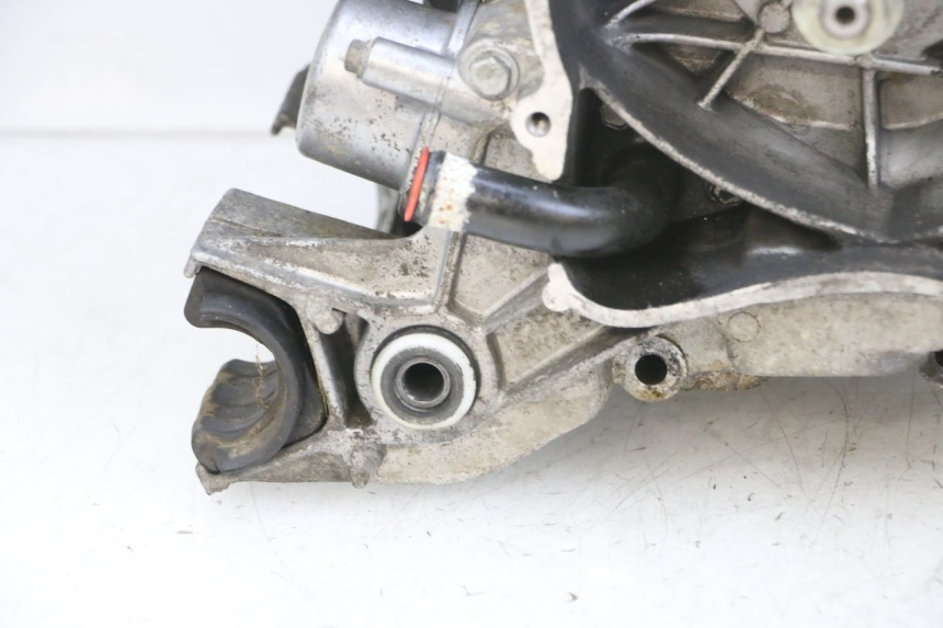 photo de MOTORE PEUGEOT ELYSEO 125 (1999 - 2004) - Ispezione visiva dettagliata