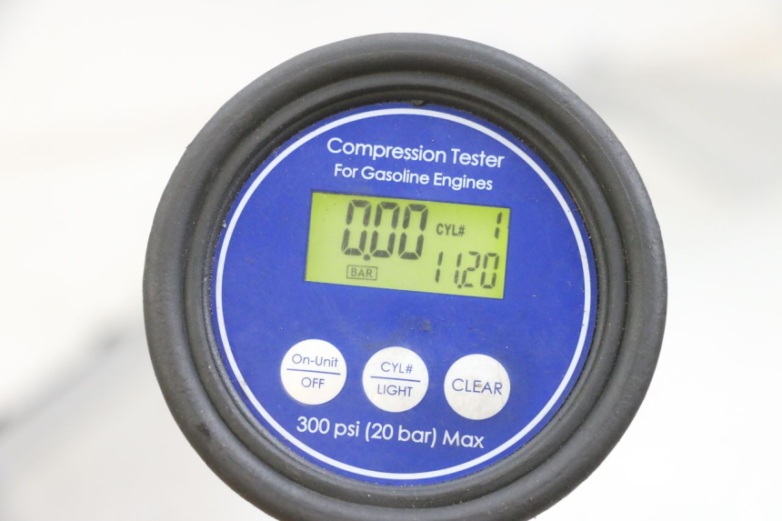 photo de MOTORE PEUGEOT ELYSEO 125 (1999 - 2004) - Panoramica del profilo