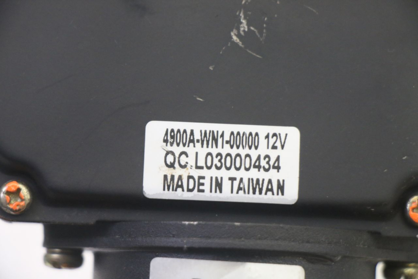 photo de MOTORE TERGICRISTALLO ADIVA AD3 300 (2014 - 2020)