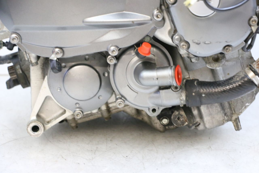 photo de MOTORE YAMAHA FJR ABS 1300 (2006 - 2012) - Altra vista dell'articolo