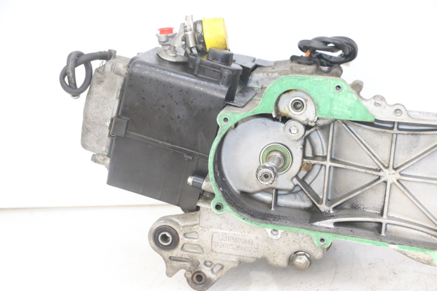 photo de MOTORE VENESI FLY RETRO 4T 50 (2020 - 2025)
