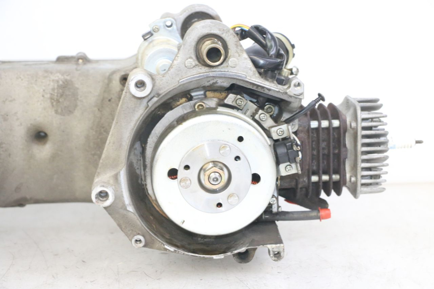 photo de MOTORE YAMAHA JOG R 50 (2004 - 2014)