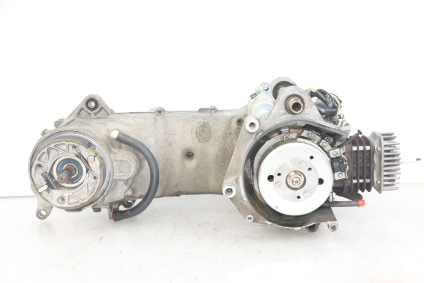 photo de MOTORE YAMAHA JOG R 50 (2004 - 2014)