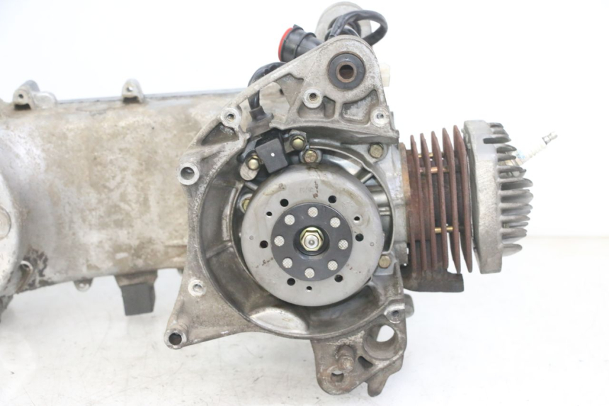 photo de MOTORE PEUGEOT KISBEE 2T 50 (2010 - 2017)