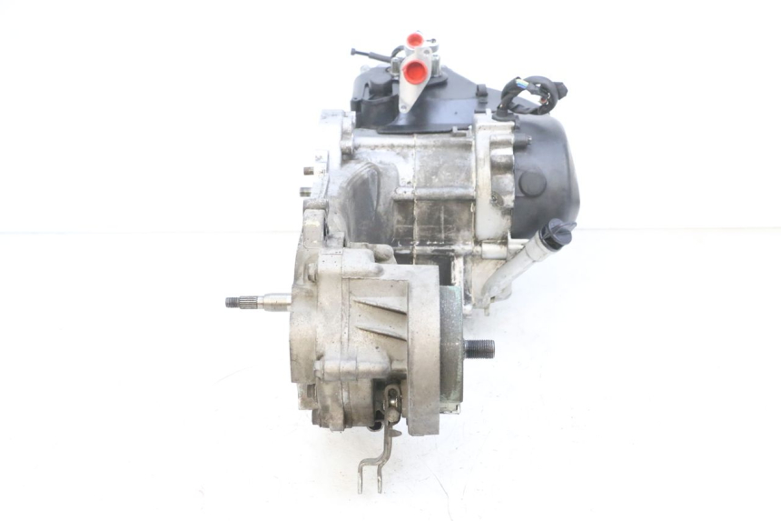 photo de MOTORE PEUGEOT KISBEE 4T 50 (2018 - 2022) - Marcature e riferimenti originali