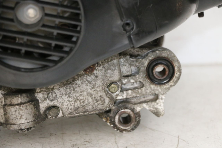 photo de MOTORE PEUGEOT KISBEE 4T 50 (2010 - 2017) - Altra vista dell'articolo