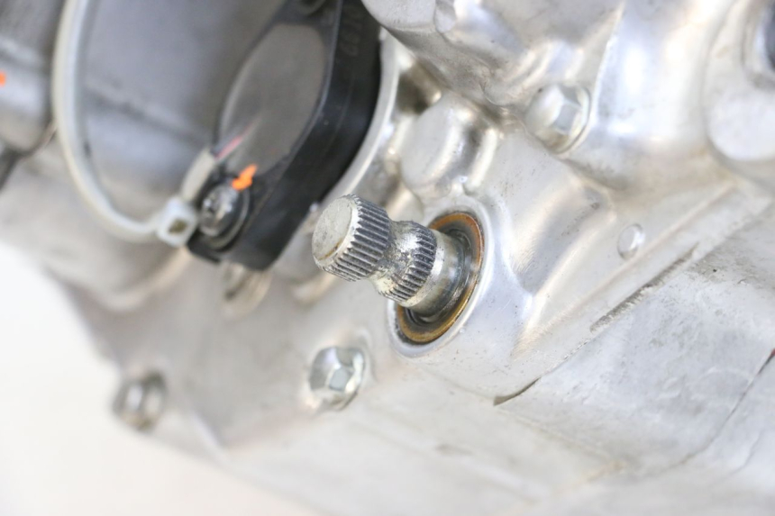 photo de MOTORE KAWASAKI KXF KX-F 250 (2017 - 2019) - Altra angolazione