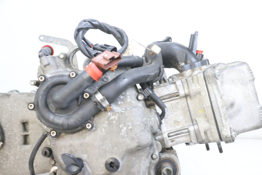 photo de MOTORE PIAGGIO MP3 LT 400 (2007 - 2012) - Marcature e riferimenti originali