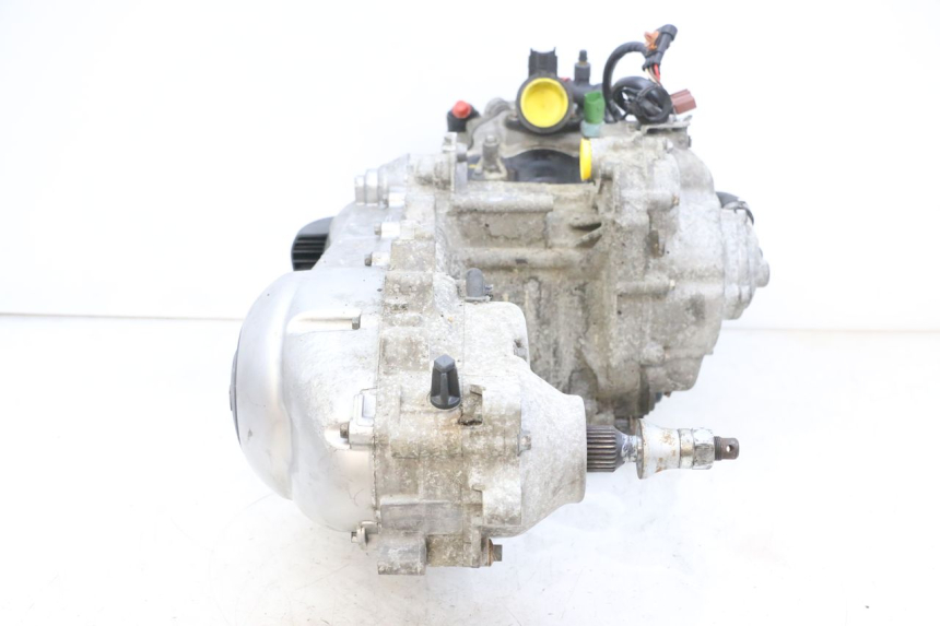 photo de MOTORE PIAGGIO MP3 RL 250 (2006 - 2010) - Dettagli dei punti di fissaggio