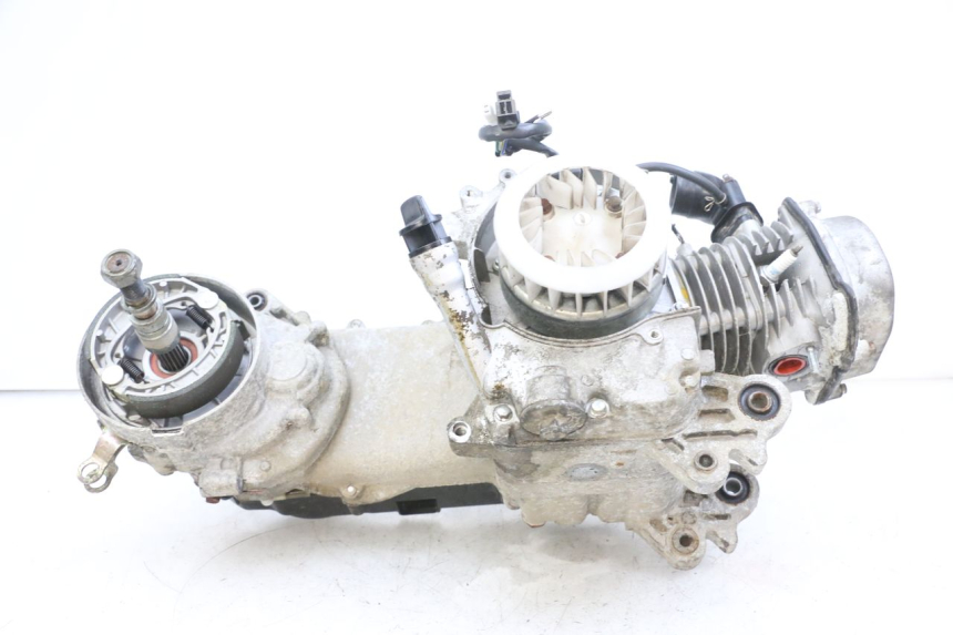 photo de MOTORE JM MOTORS OLDIES GT 4T 50 (2018 - 2025) - Primo piano tecnico