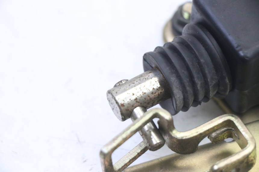 photo de MOTORE APERTURA BAULE SYM FIDDLE 3 III 125 (2014 - 2020)