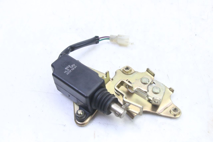 photo de MOTORE APERTURA BAULE SYM FIDDLE 3 III 125 (2014 - 2020)