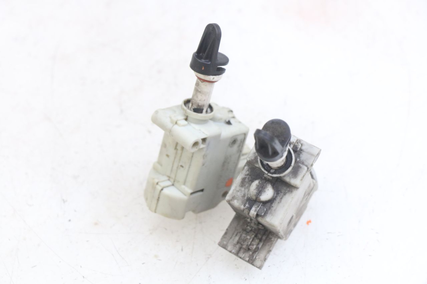 photo de MOTORE APERTURA BAULE PIAGGIO MP3 LT 400 (2007 - 2012)