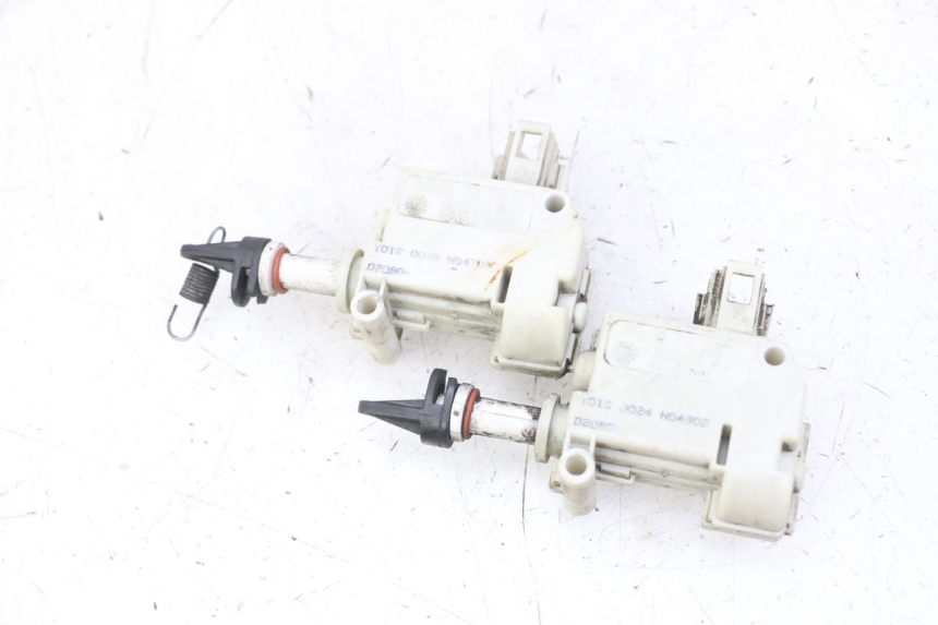 photo de SERRATURA SELLA MOTORE PIAGGIO MP3 LT 300 (2010 - 2016)