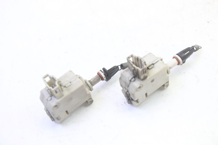 photo de MOTORE APERTURA BAULE PIAGGIO MP3 LT 300 (2010 - 2016)