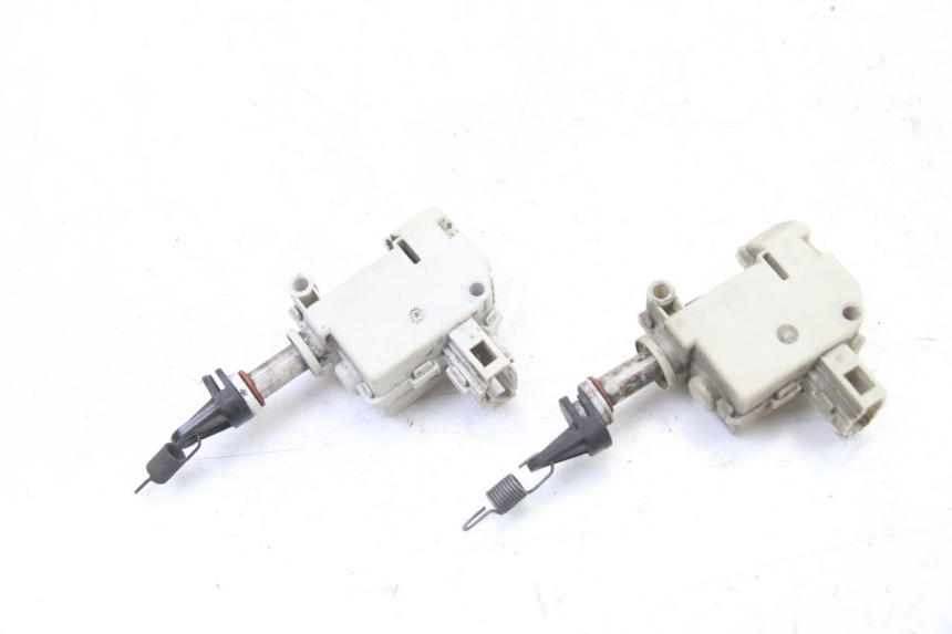 photo de SERRATURA SELLA MOTORE PIAGGIO MP3 500 (2011 - 2015)