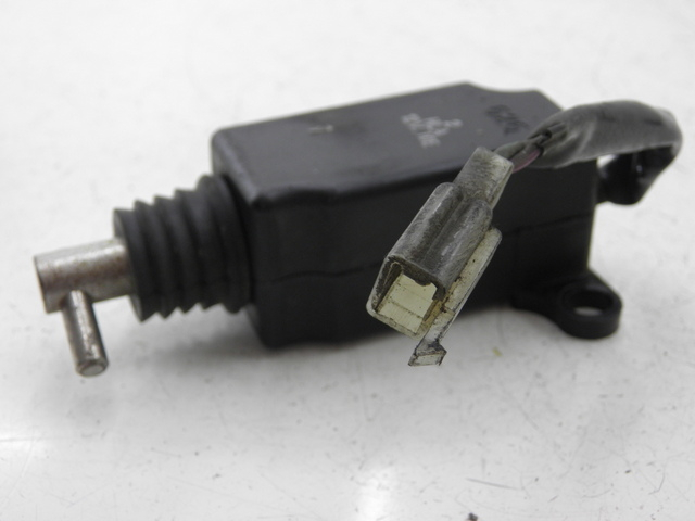 photo de MOTORE APERTURA BAULE PEUGEOT TWEET 125 (2010 - 2017)