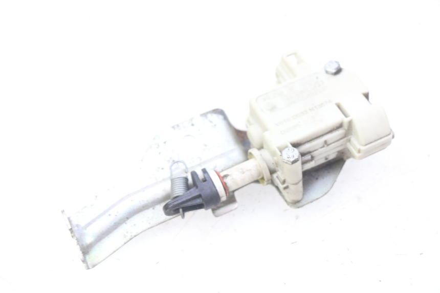 photo de MOTORE APERTURA BAULE PIAGGIO LIBERTY IGET 4T 50 (2015 - 2020)