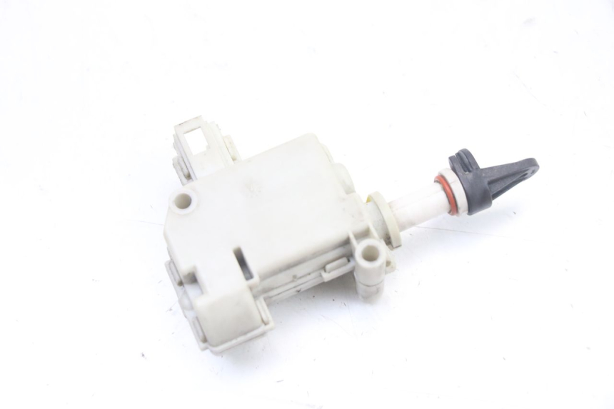 photo de MOTORE APERTURA BAULE PIAGGIO MP3 500 (2014 - 2016)