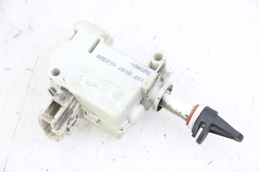 photo de MOTORE APERTURA BAULE PIAGGIO MP3 125 (2006 - 2014)