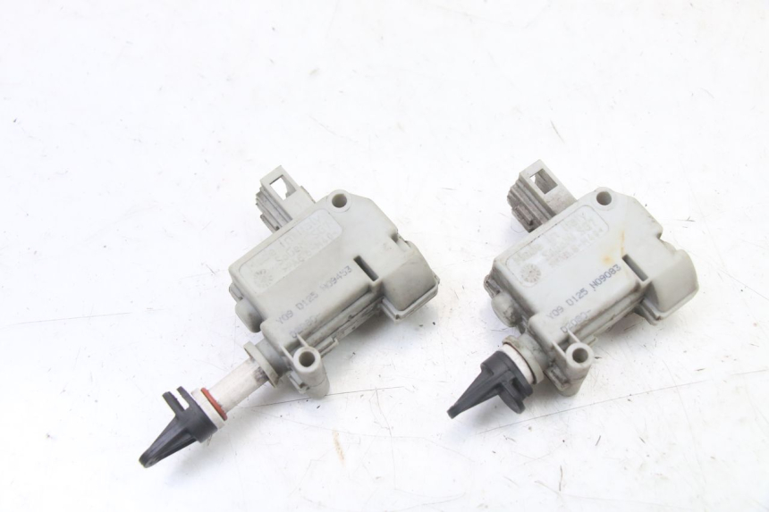photo de MOTORE APERTURA BAULE PIAGGIO MP3 LT 400 (2007 - 2012)