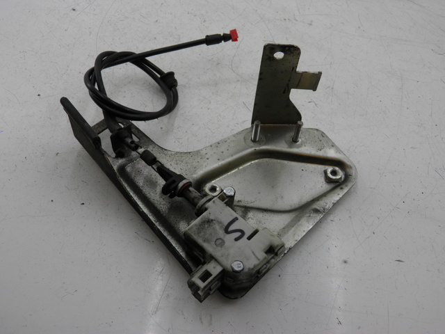 photo de SERRATURA SELLA MOTORE PIAGGIO MP3 RL 125 (2006 - 2014)