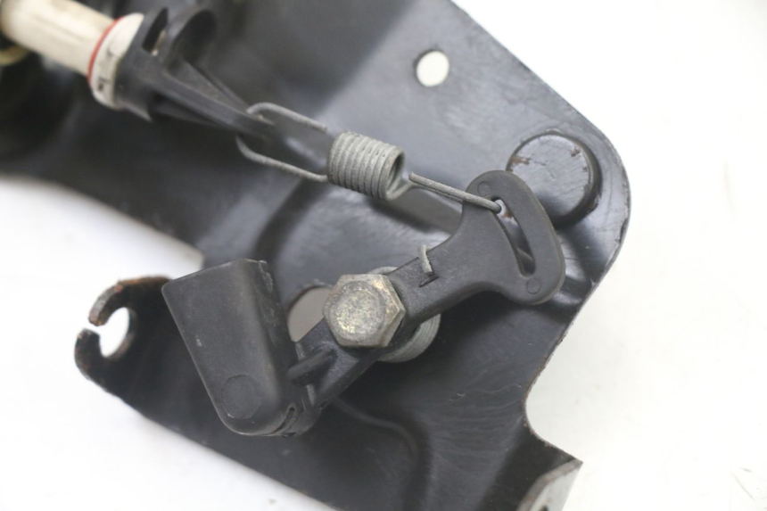 photo de MOTORE APERTURA BAULE PIAGGIO VESPA GRANTURISMO 125 (2003 - 2007)