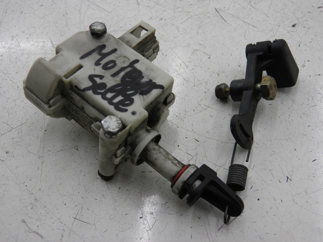 photo de MOTORE APERTURA BAULE PIAGGIO X8 STREET 125 (2006 - 2007)