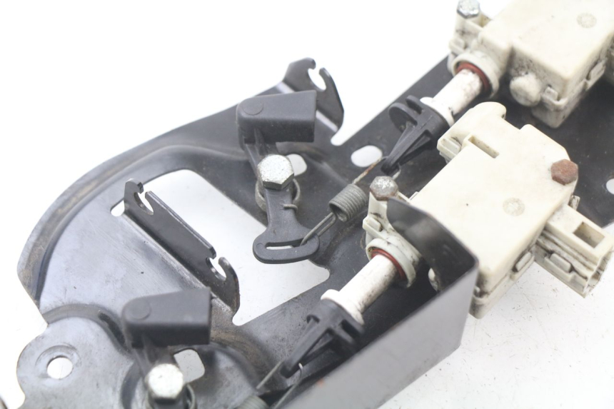 photo de MOTORE APERTURA BAULE PIAGGIO XEVO - X EVO 125 (2007 - 2016)