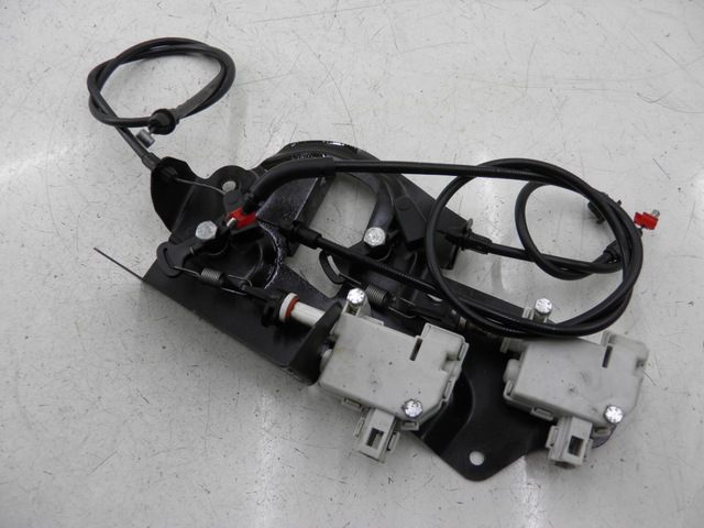photo de MOTORE APERTURA BAULE PIAGGIO XEVO - X EVO 125 (2010 - 2015)