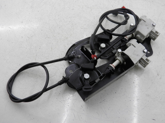 photo de MOTORE APERTURA BAULE PIAGGIO XEVO - X EVO 125 (2010 - 2015)