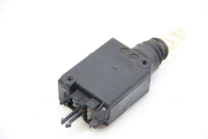 photo de MOTORE APERTURA BAULE PEUGEOT SATELIS COMPRESSOR K15 125 (2006 - 2009)