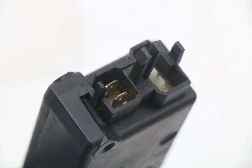 photo de MOTORE APERTURA BAULE PEUGEOT SATELIS 125 (2010 - 2012)