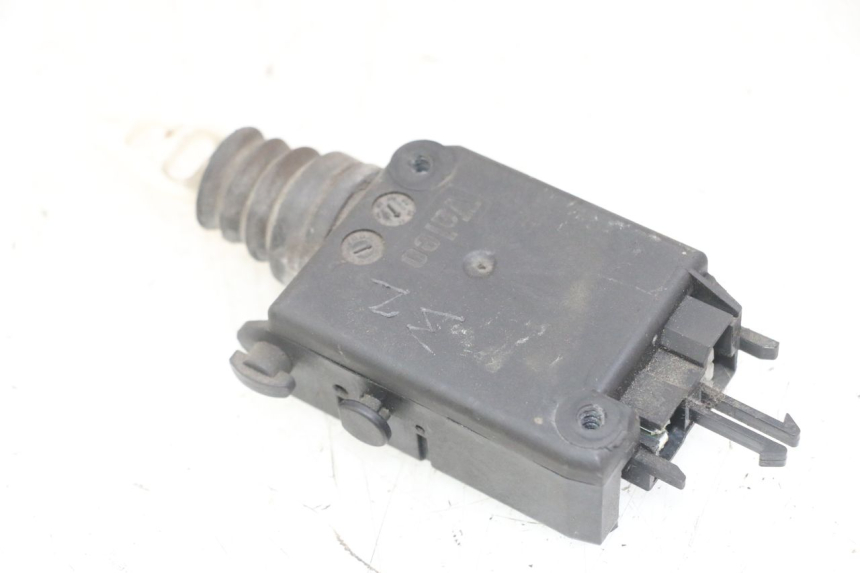 photo de SERRATURA SELLA MOTORE PEUGEOT SATELIS 125 (2013 - 2018)