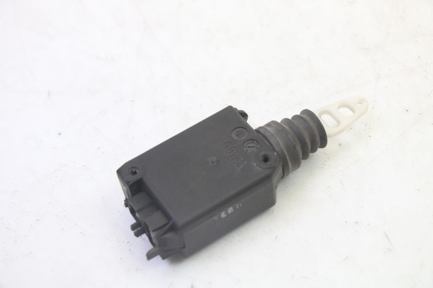 photo de MOTORE APERTURA BAULE PEUGEOT SATELIS 125 (2010 - 2012)