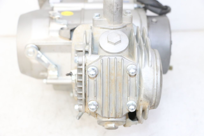 photo de MOTORE APOLLO RFZ 125