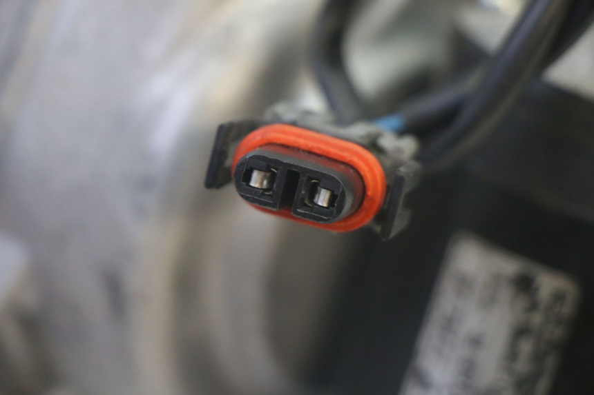 photo de MOTOR ROLL LOCK PIAGGIO MP3 HPE 350 (2018 - 2020) - Vista d'insieme del prodotto